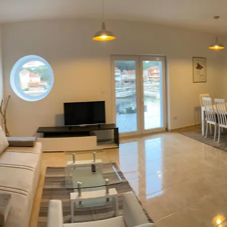 Apartament Gajeta *