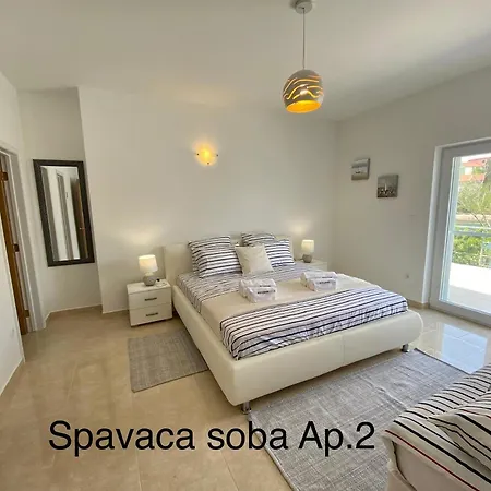 Gajeta Appartement Božava